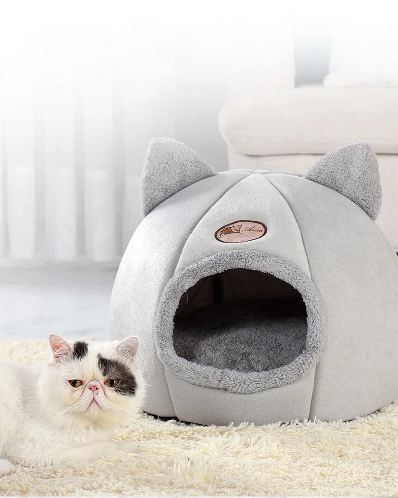 Cozy House Bed with Cat Ears Cozy House Bed with Cat Ears